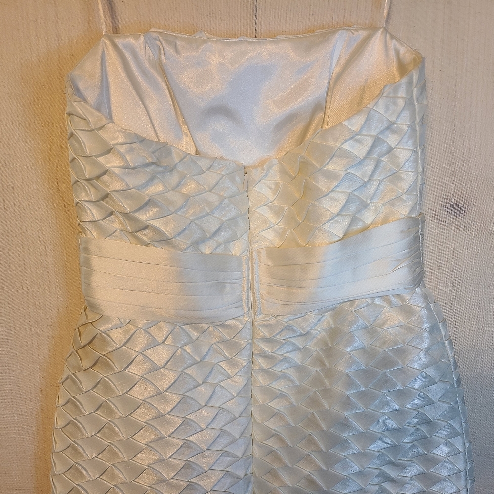 ABS Allen Schwartz Collection White Strapless Cocktail Dress Size 4